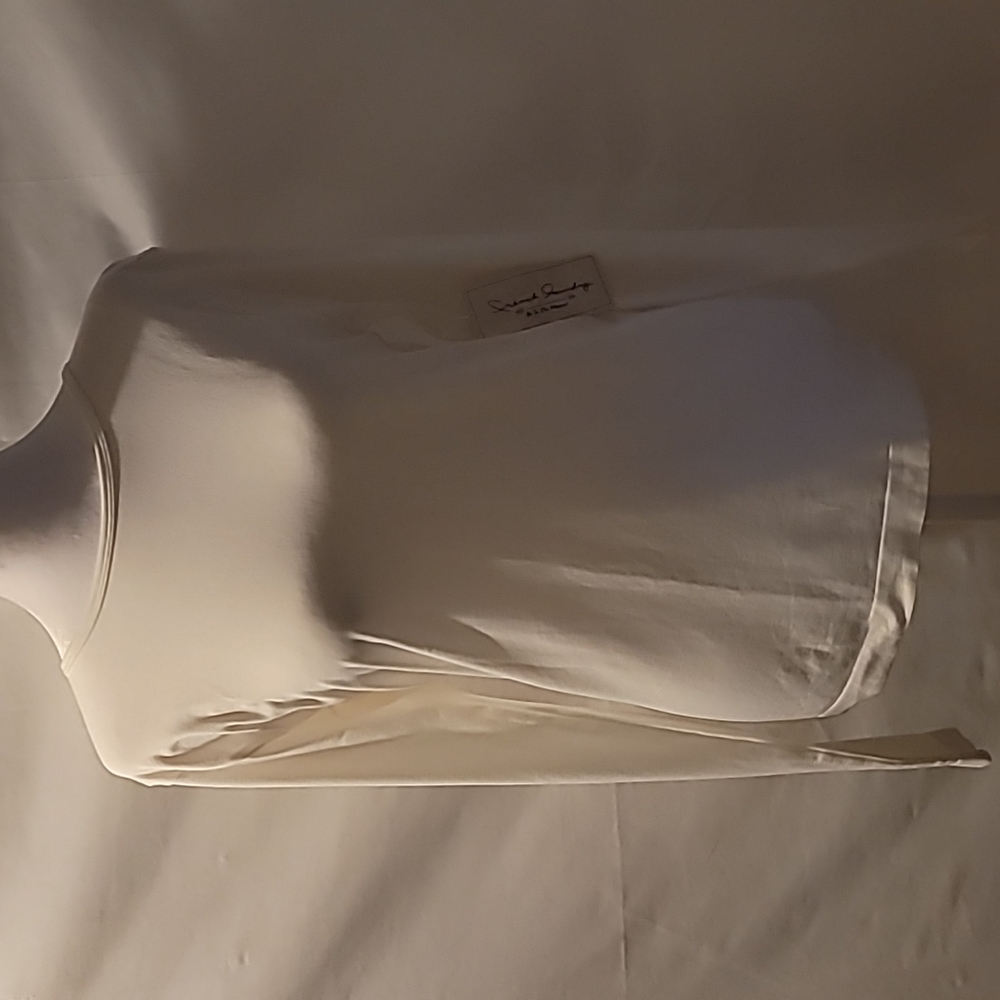2 L/XL French Laundry Long Sleeve T